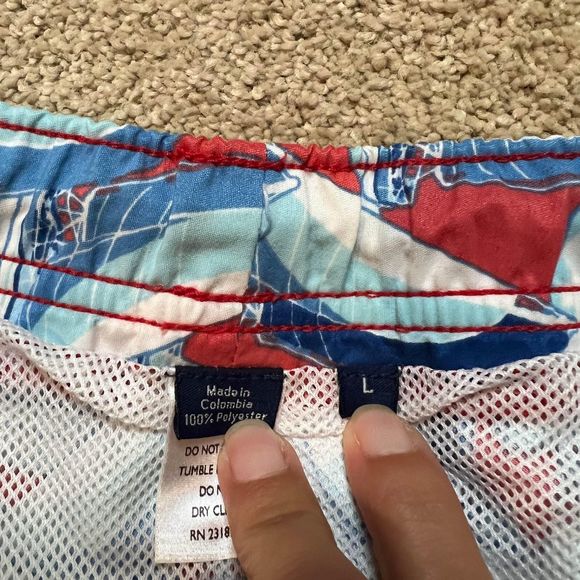 Men’s Vineyard Vines Swimming Trunks Size Large - Picture 3 of 10